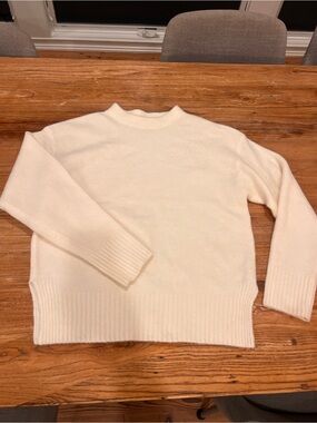 Women's Cream Turtleneck Pullover Sweater - Soft Knit